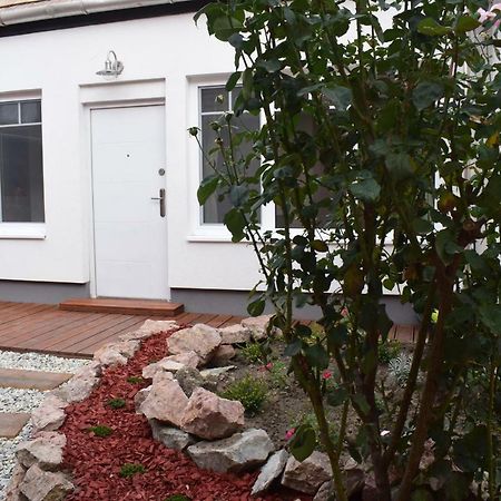 Buborek Apartman Tata Exterior foto